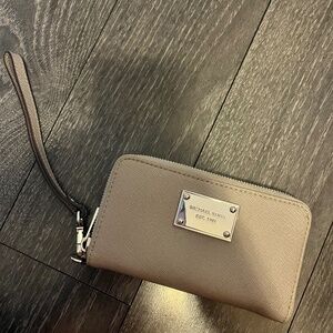 Michael Kors Wallet with Wrist strap